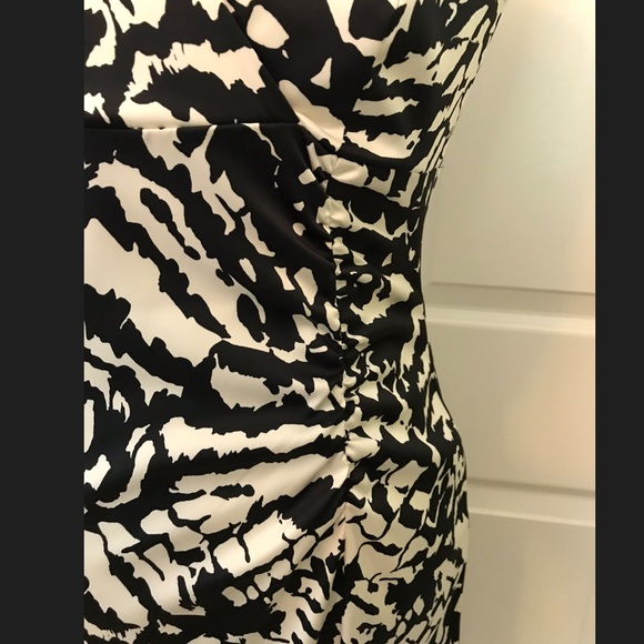 😍Beautiful Donna Ricco Black/Ivory Dress - Picture 3 of 6